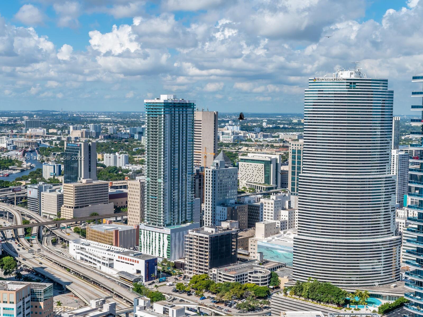 Miami, Florida 33131, United States, 2 Bedrooms Bedrooms, ,2 BathroomsBathrooms,Residential,Active,74093