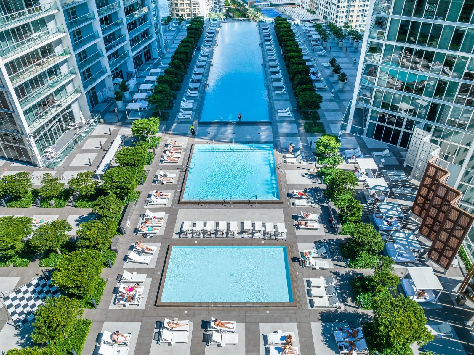 Miami, Florida 33131, United States, 2 Bedrooms Bedrooms, ,2 BathroomsBathrooms,Residential,Active,74093