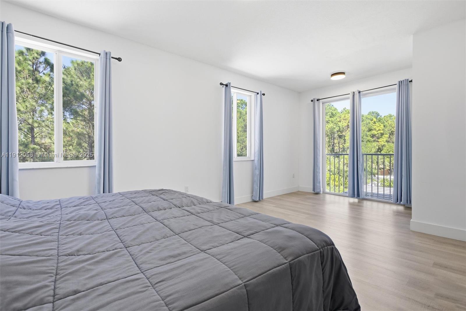 VANESSAS PLACE - Residential