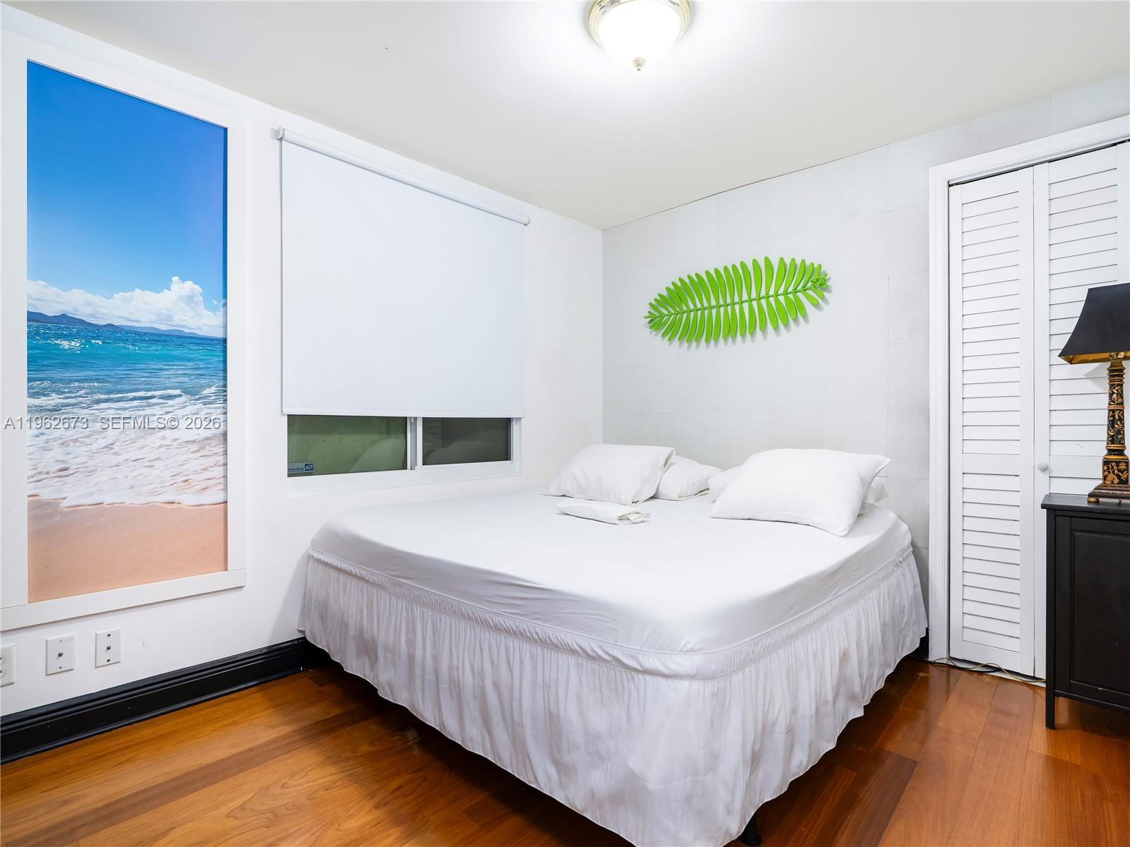 NORTH HOLLYWOOD - Residential Income