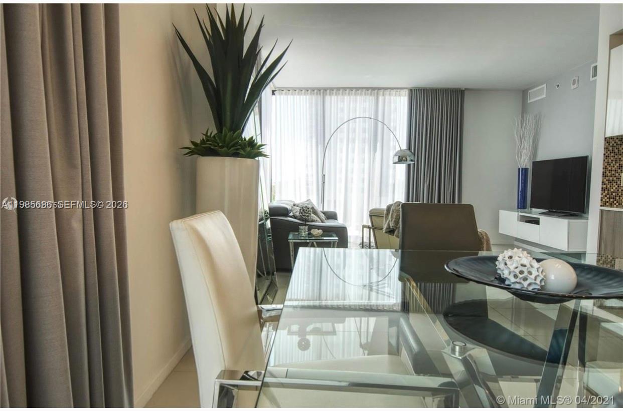 5252 PASEO CONDO - Residential