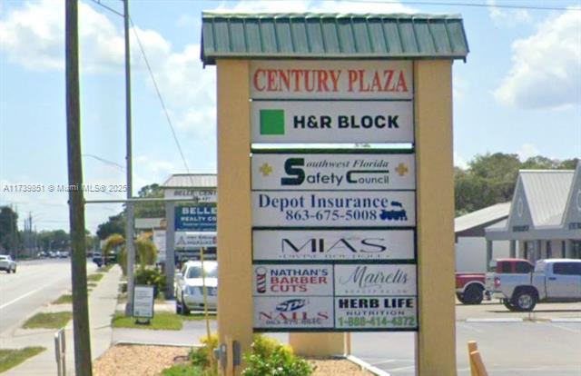 Port La Belle - Residential