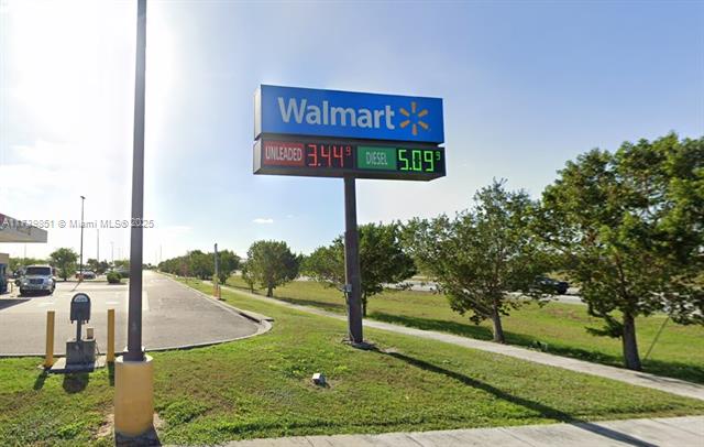 Port La Belle - Residential