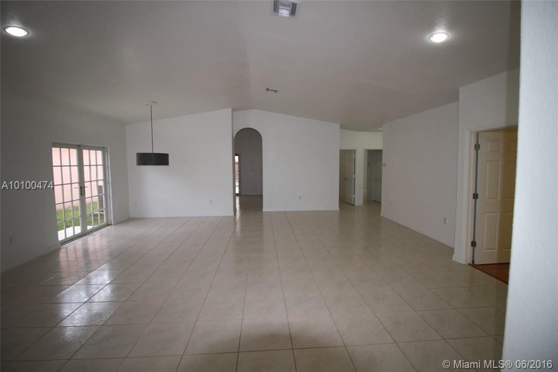 California Hills - Residential