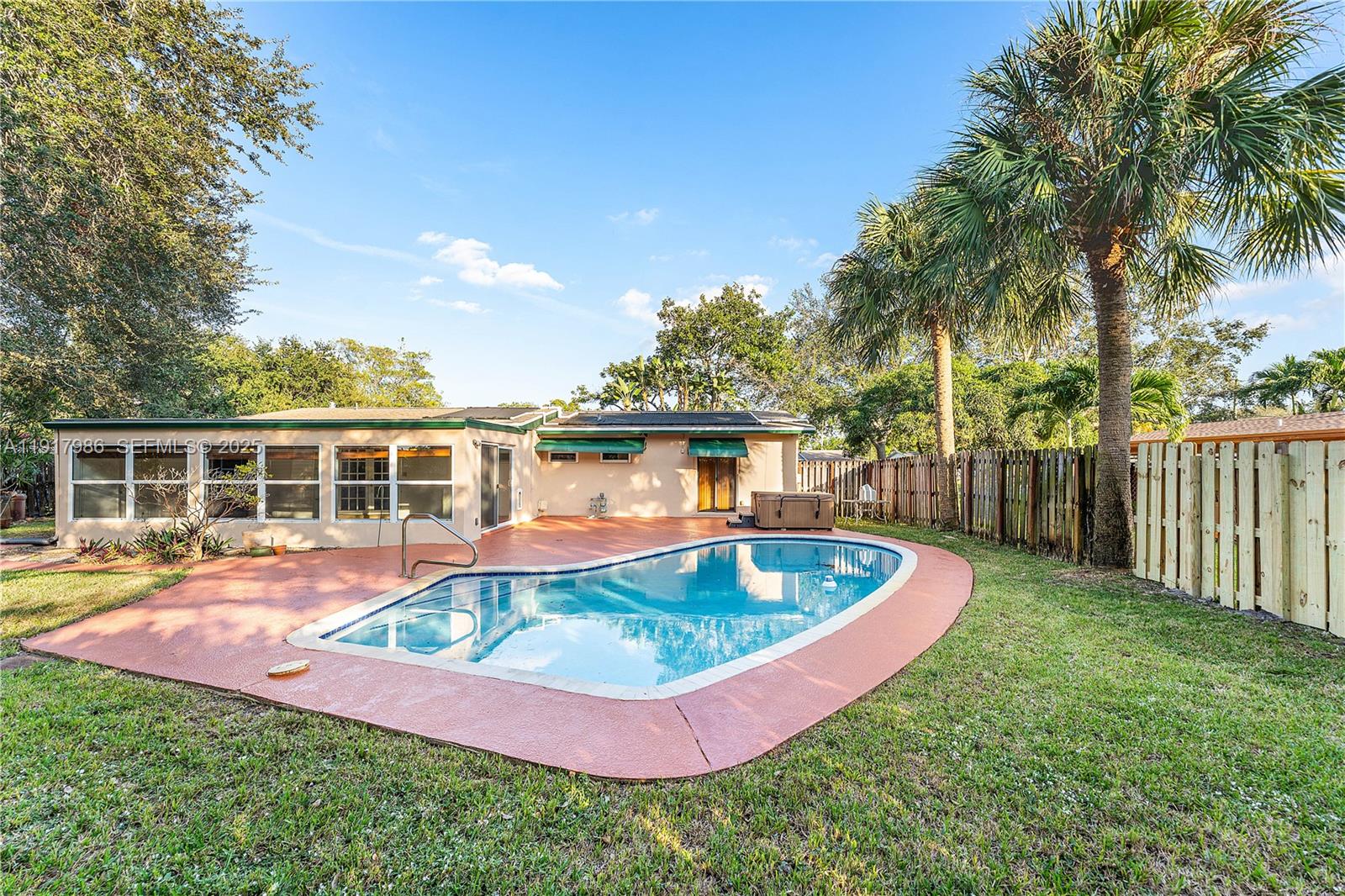 BREEZESWEPT PARK ESTATES - Residential