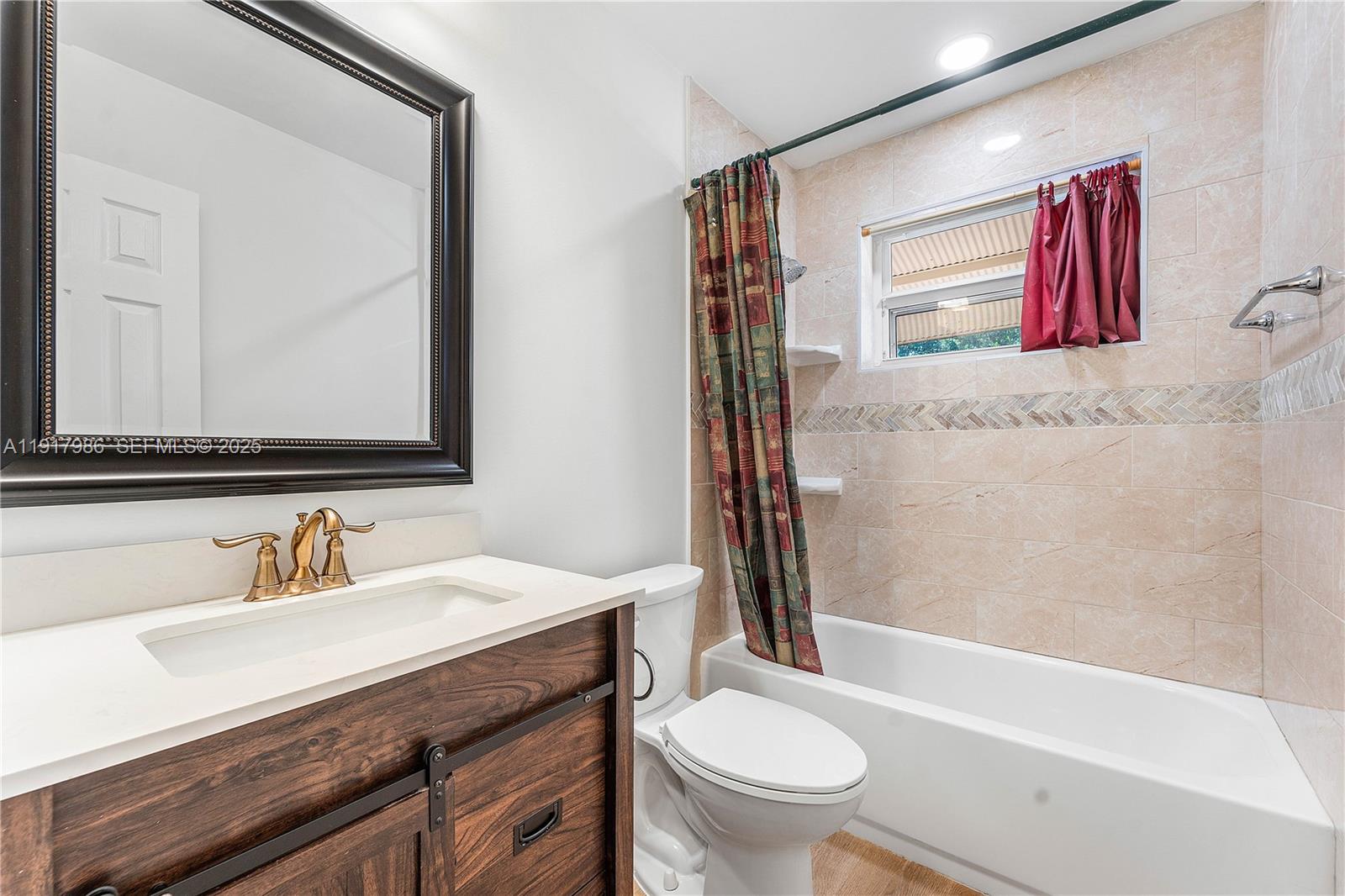 BREEZESWEPT PARK ESTATES - Residential