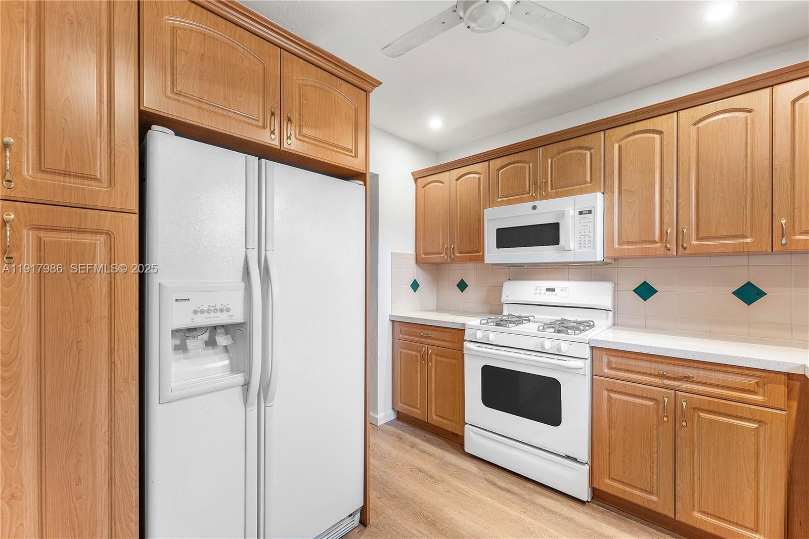 BREEZESWEPT PARK ESTATES - Residential