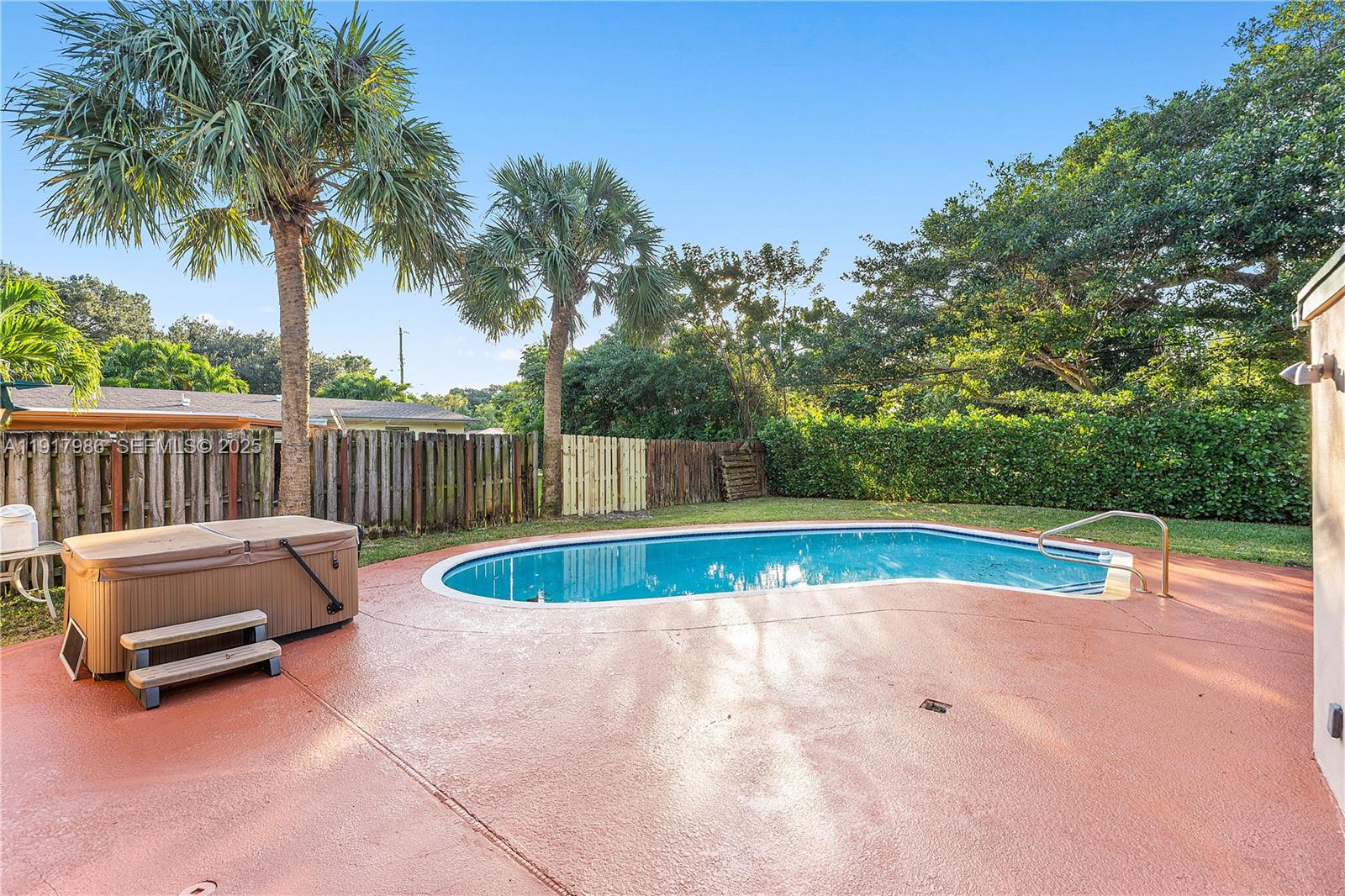 BREEZESWEPT PARK ESTATES - Residential