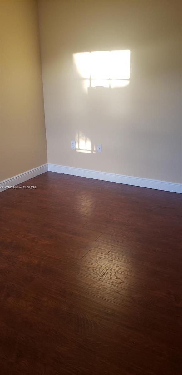 SILVER FALLS - Residential Lease