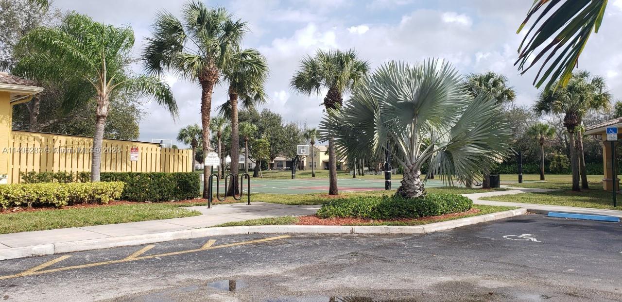 SILVER FALLS - Residential Lease