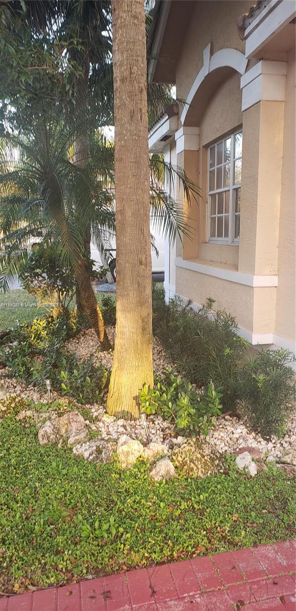 SILVER FALLS - Residential Lease