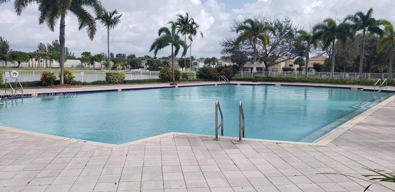 SILVER FALLS - Residential Lease