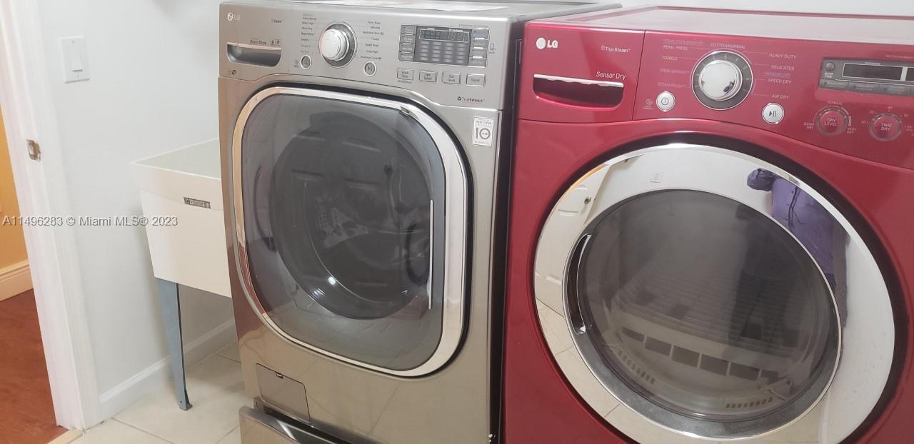 SILVER FALLS - Residential Lease