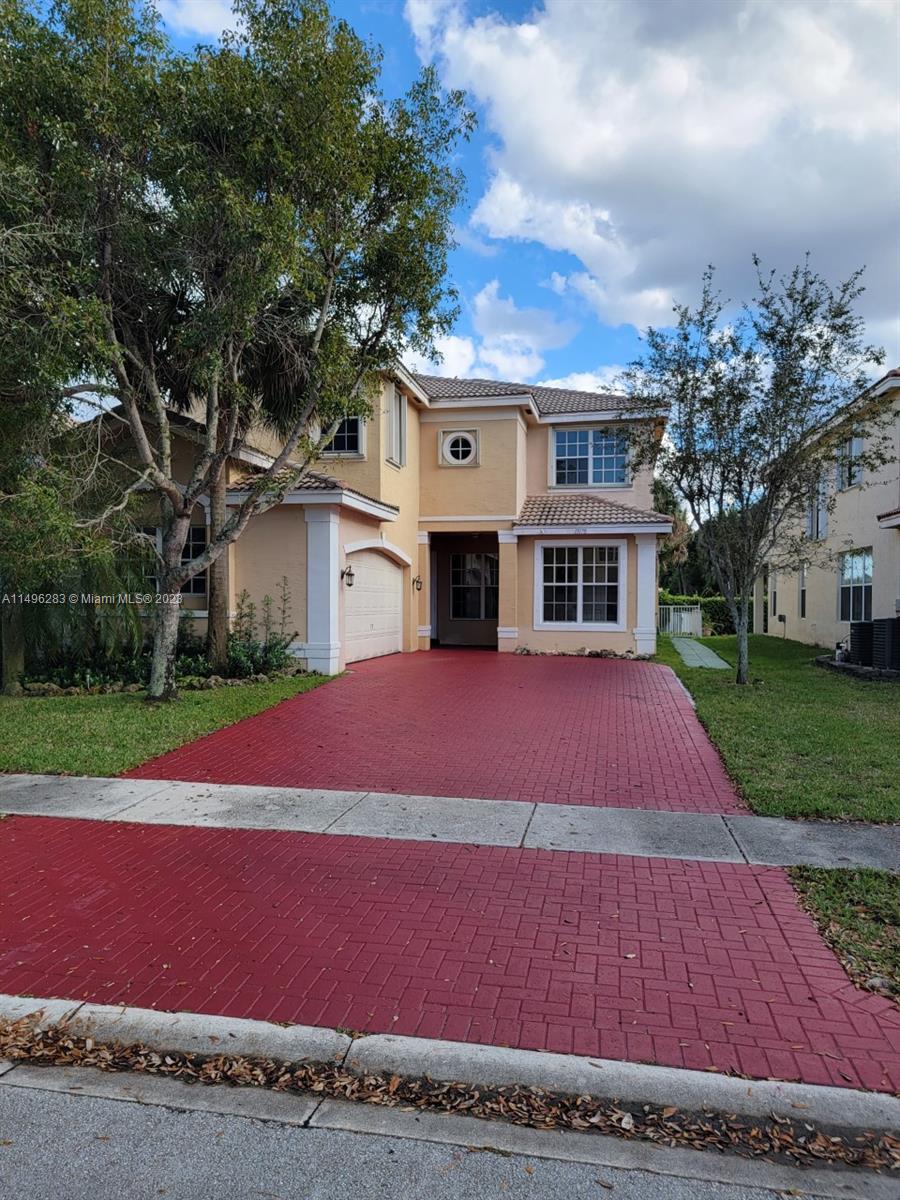 SILVER FALLS - Residential Lease