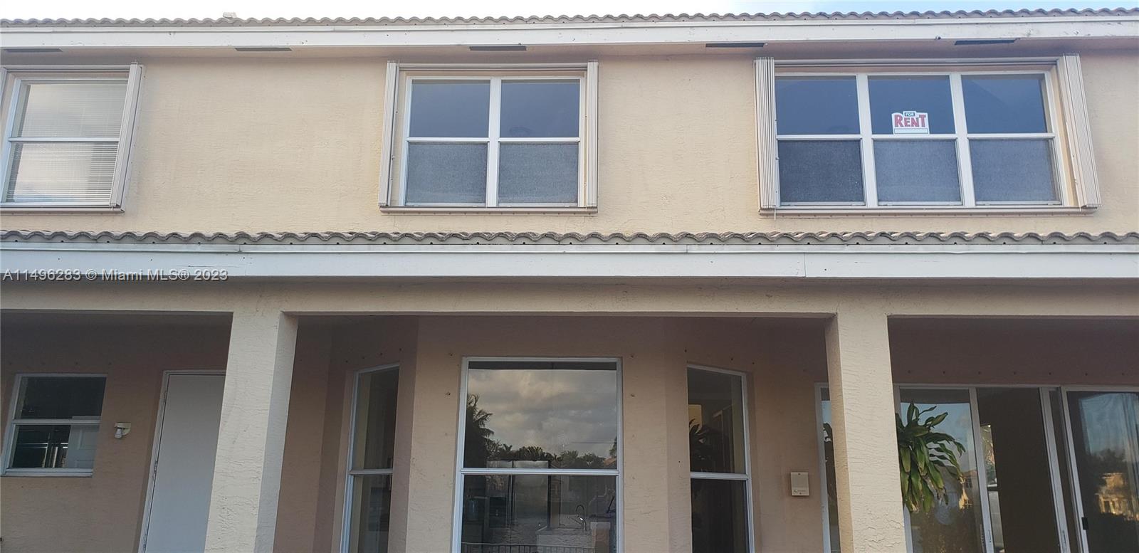 SILVER FALLS - Residential Lease