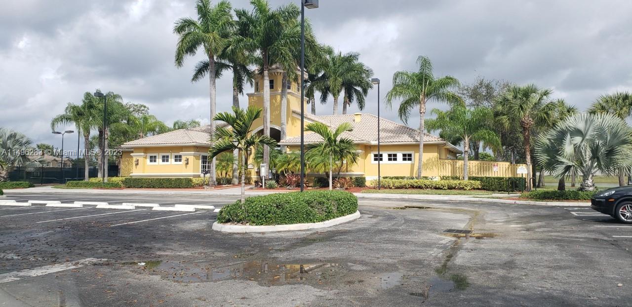 SILVER FALLS - Residential Lease