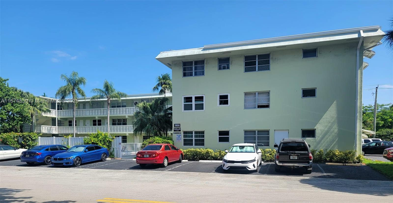 GATEWAY ARMS CONDO - Residential