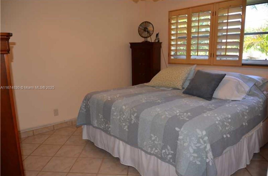 GATEWAY ARMS CONDO - Residential