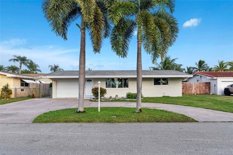 Photo of 1301 NW 87th Way, Pembroke Pines, FL 33024 (MLS # A11914981)