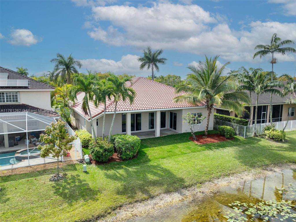 listing image 50