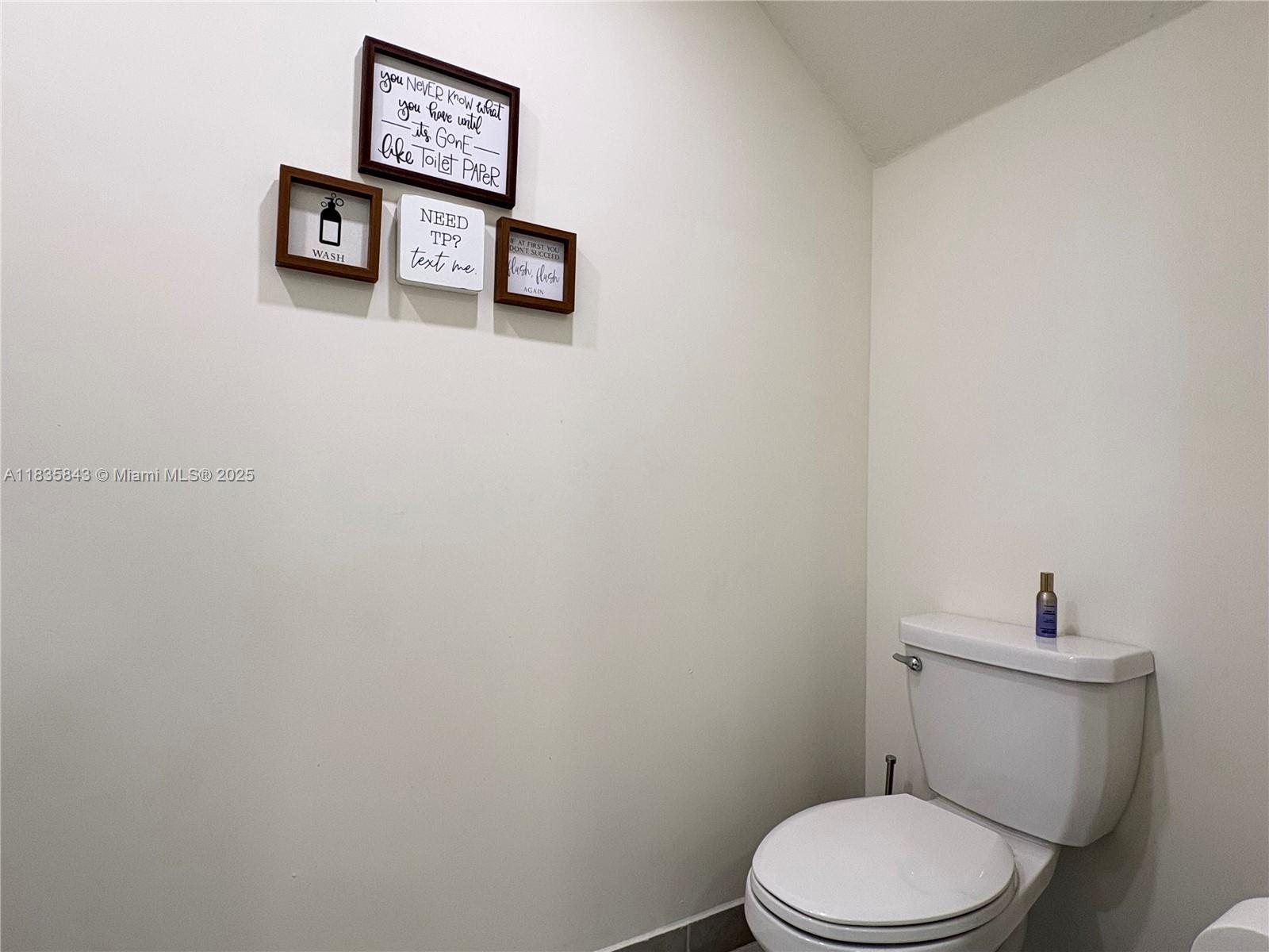 AQUABELLA NORTH - Residential