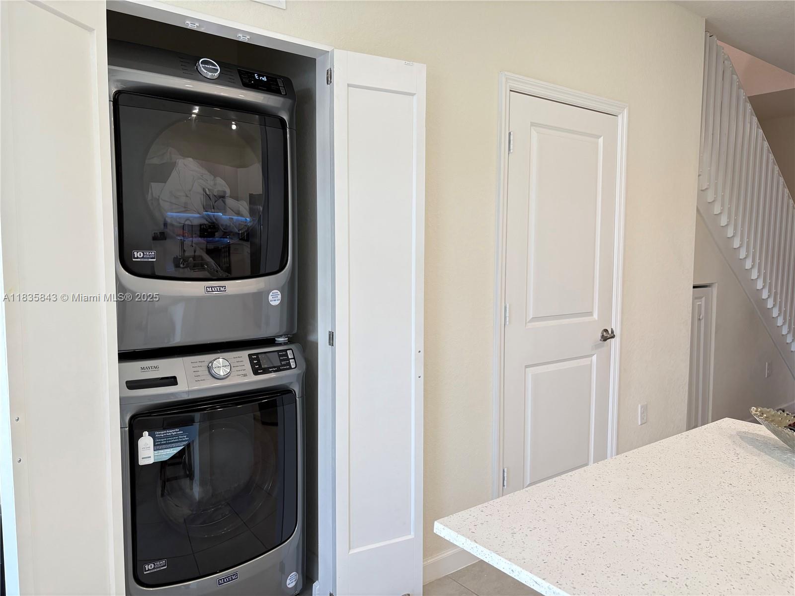 AQUABELLA NORTH - Residential