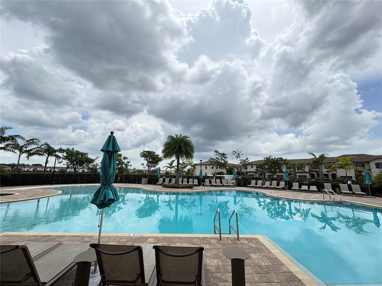 AQUABELLA NORTH - Residential