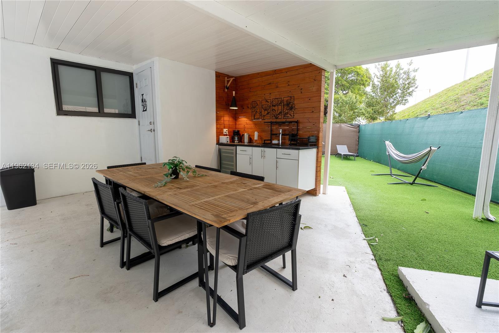 GALE SUB - Residential Income