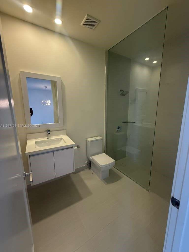 LANDMARK AT DORAL - Residential