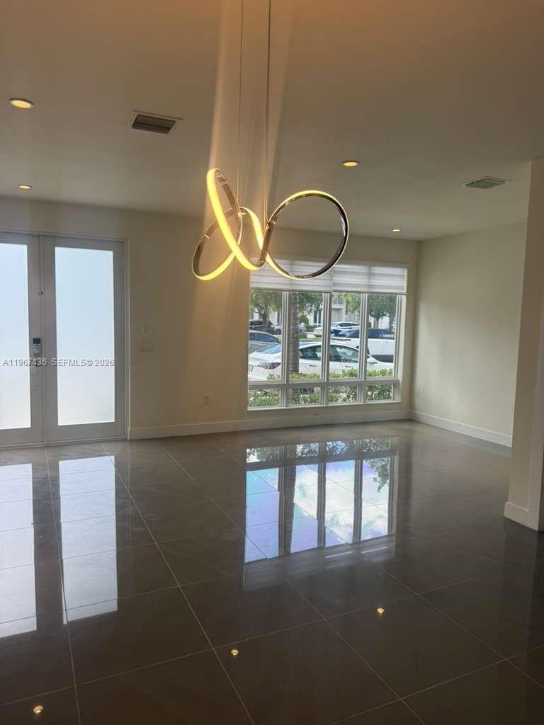 LANDMARK AT DORAL - Residential