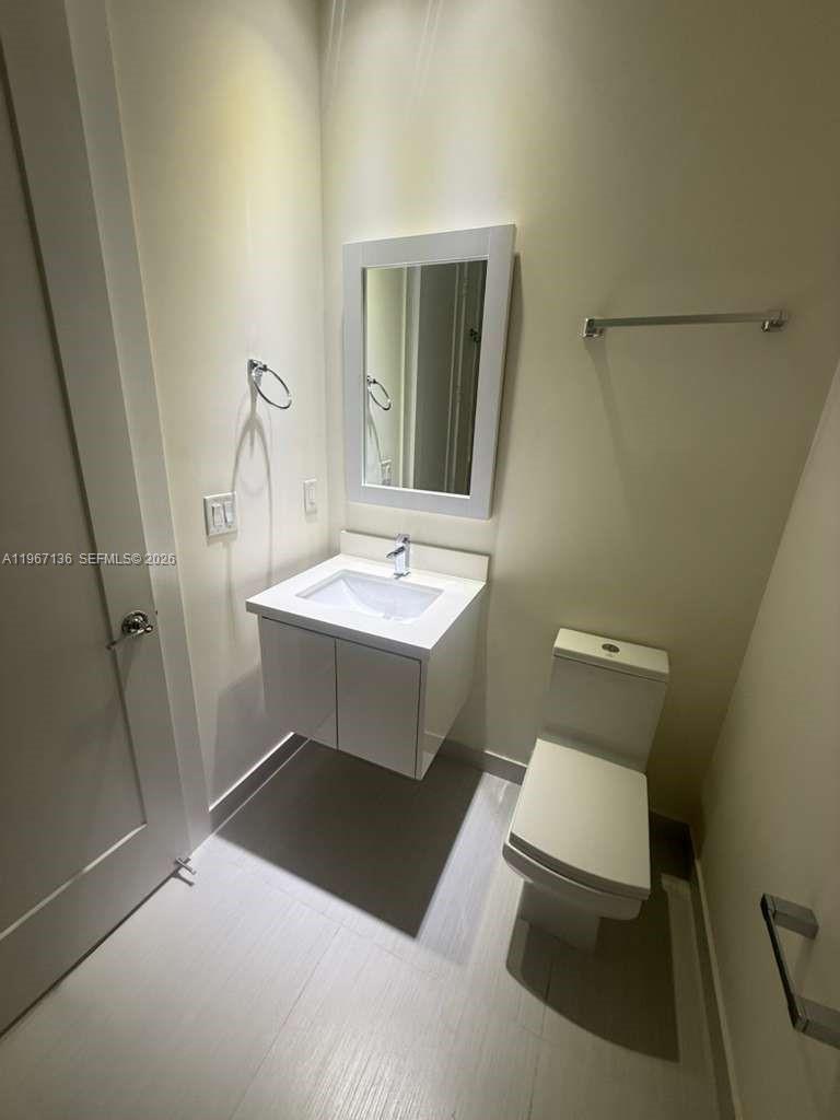 LANDMARK AT DORAL - Residential