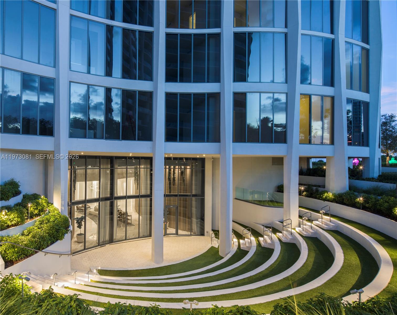 CLUB RESIDENCES AT PARK G - Residential