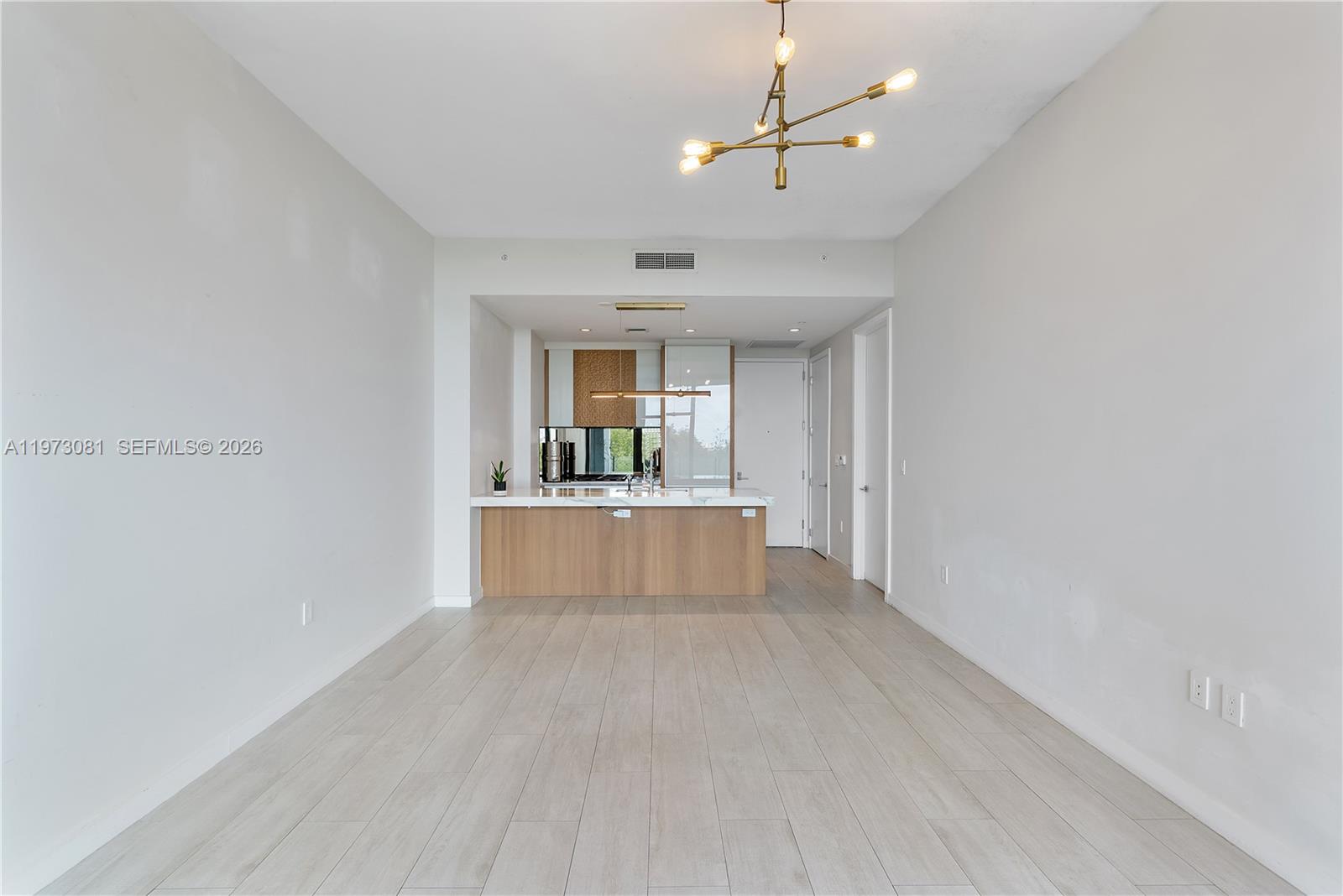 CLUB RESIDENCES AT PARK G - Residential