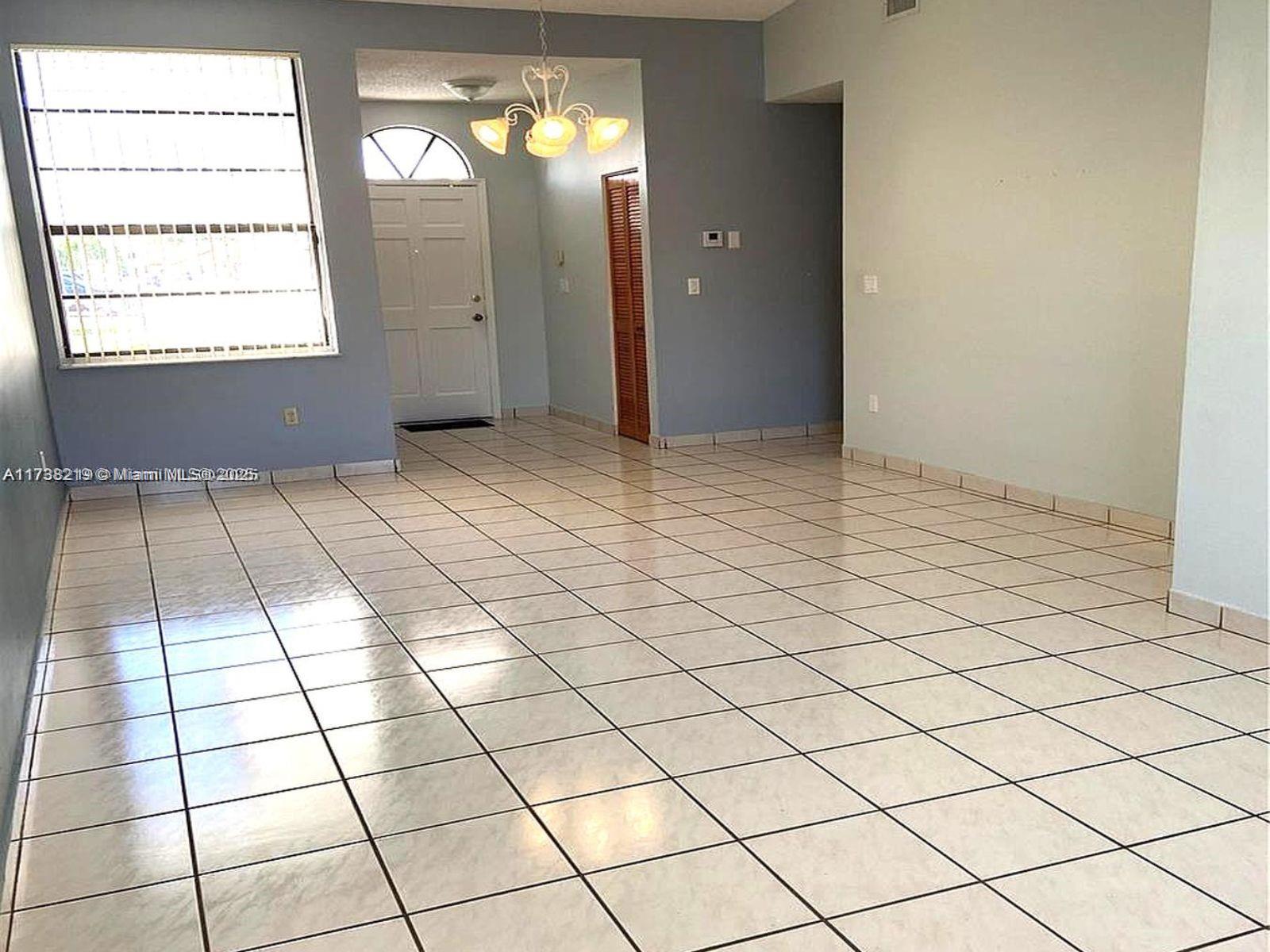 4903 SW 144th Ct -