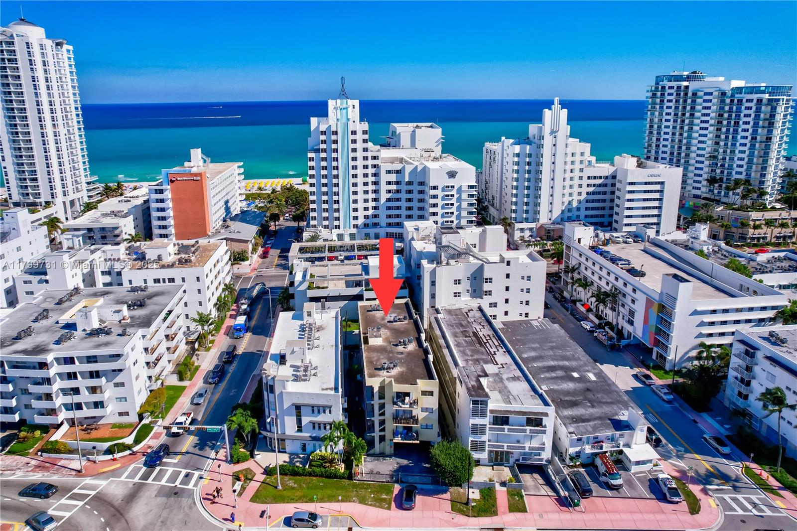 Rental Property at 4021 Indian Creek Dr 2C, Miami Beach, Miami-Dade County, Florida - Bedrooms: 1 
Bathrooms: 1  - $1,900 MO.