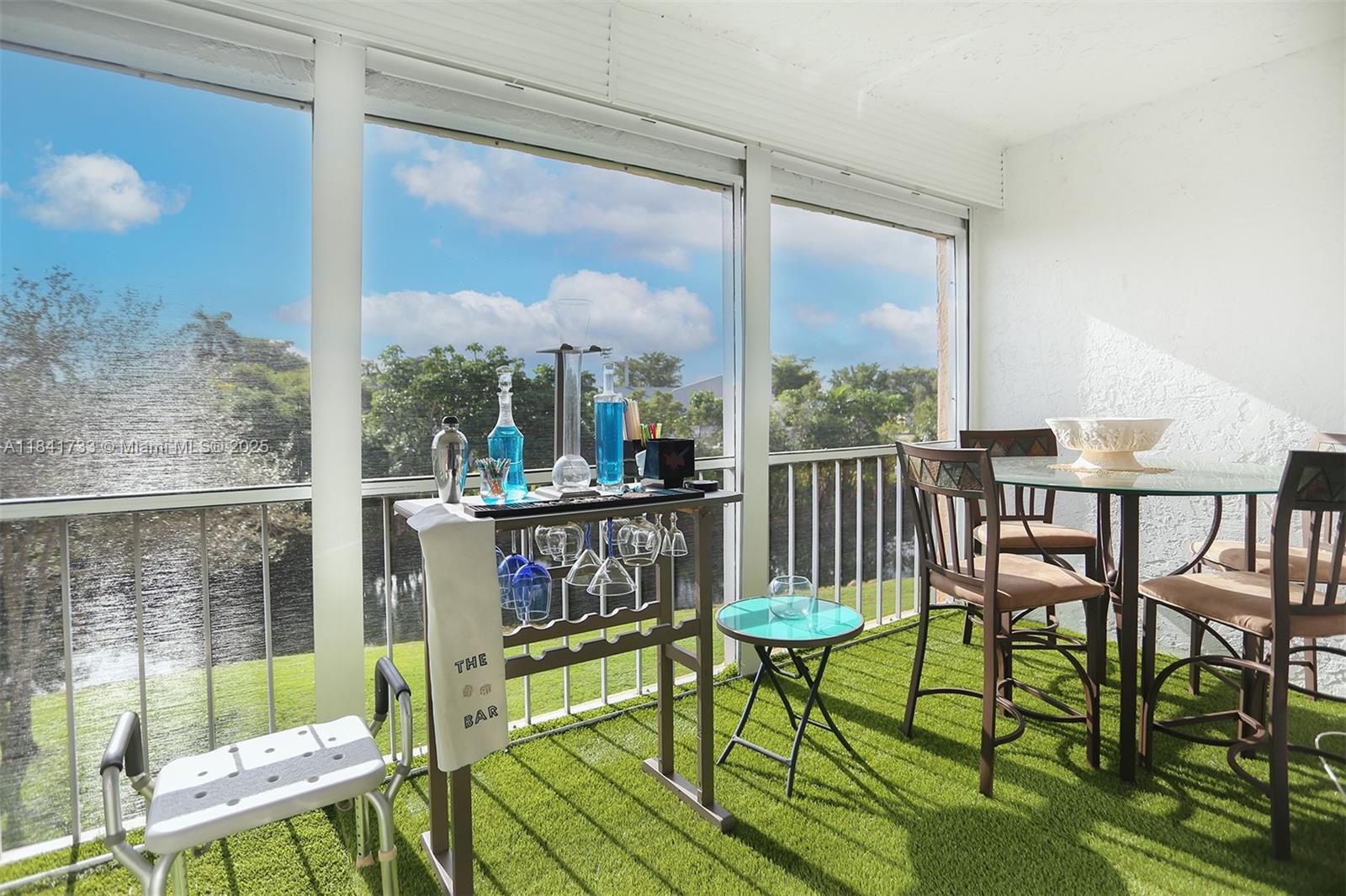 ROYAL PARK GARDENS I-J CO - Residential Lease