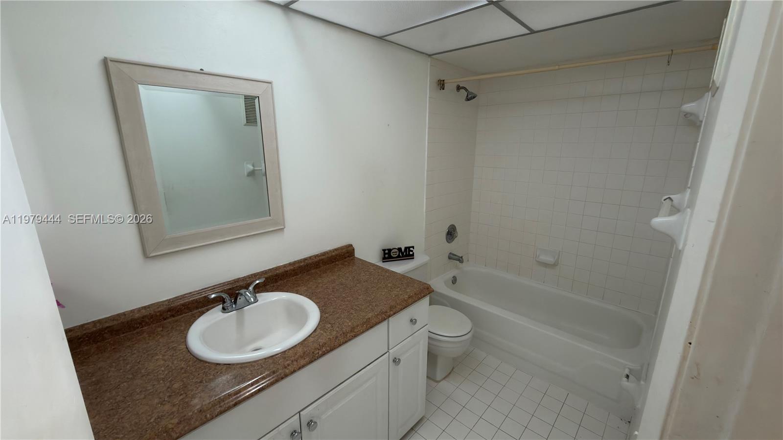 CARMEL LAKES CONDO NO 6 - Residential Lease