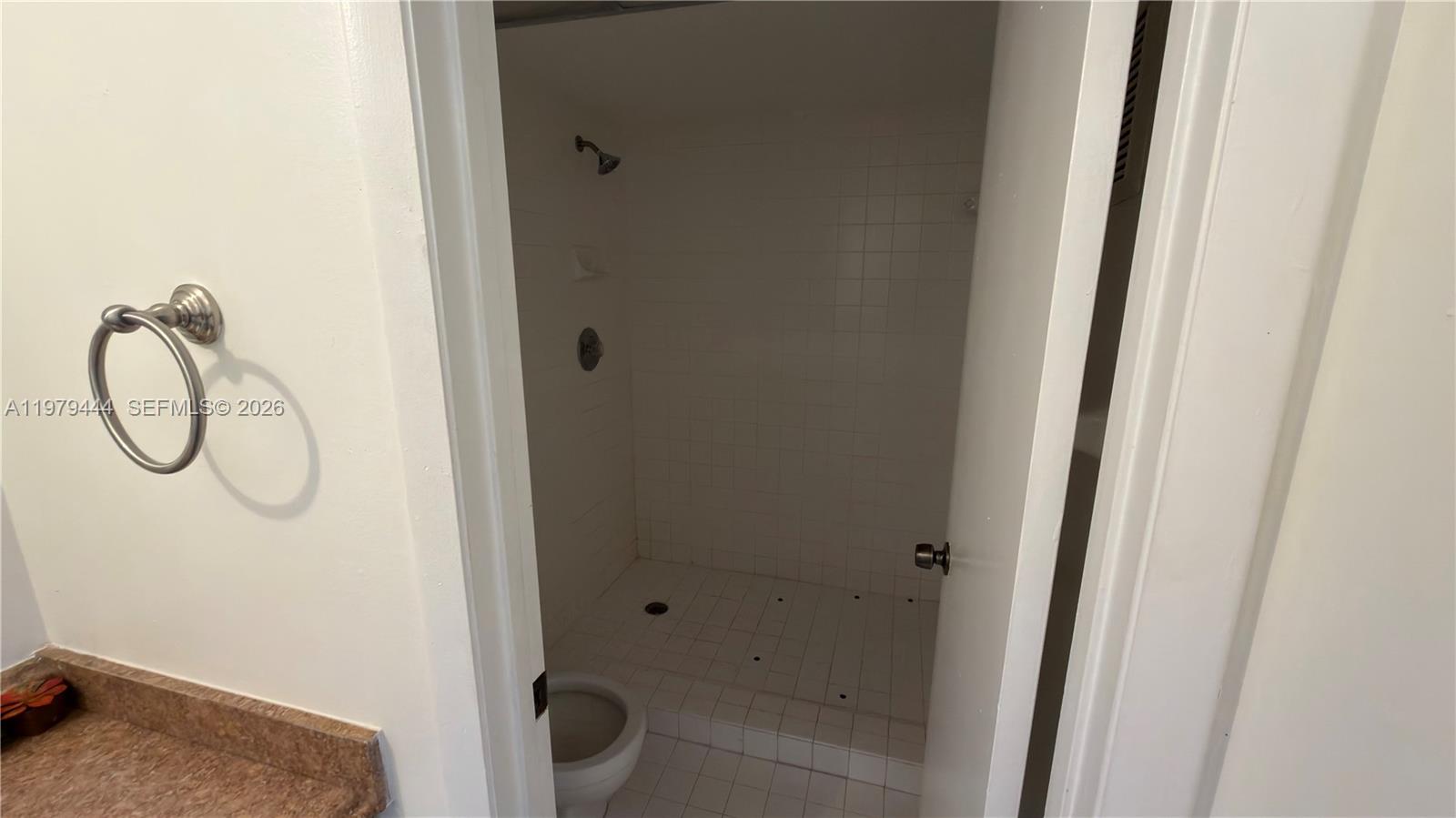 CARMEL LAKES CONDO NO 6 - Residential Lease