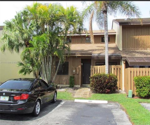 4173 SW 87th Ter 4173 Davie FL 33328