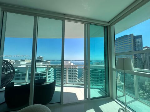 950 Brickell Bay Dr 2211 Miami FL 33131