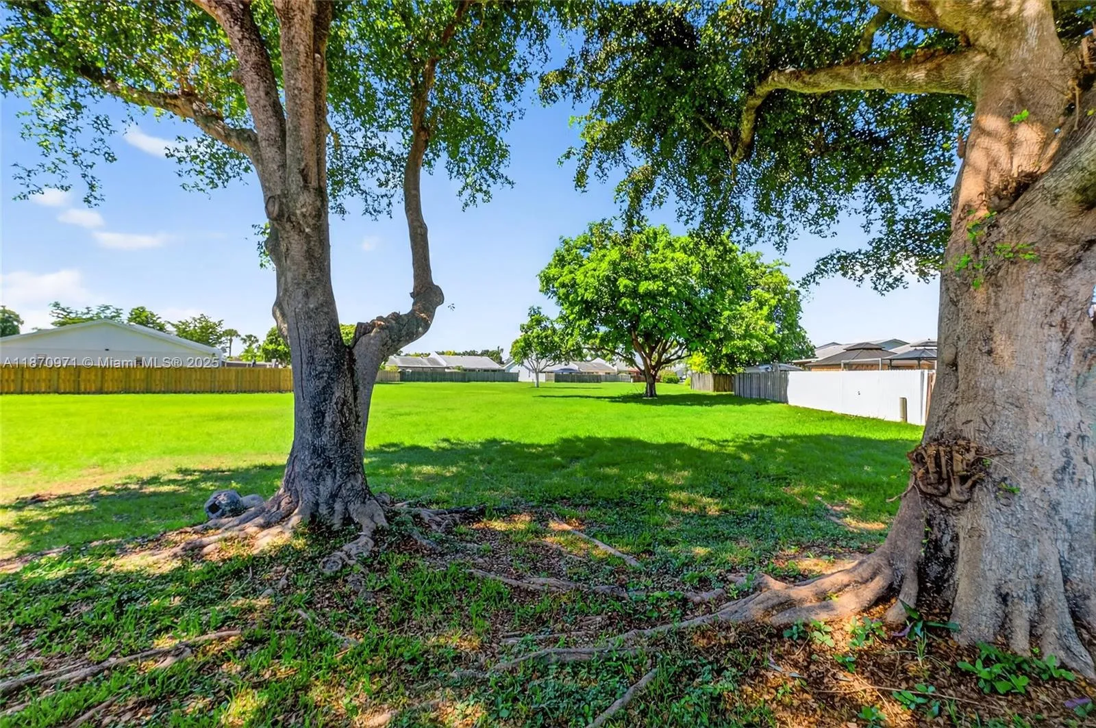 Cutler Bay, Florida 33189, United States, 2 Bedrooms Bedrooms, ,2 BathroomsBathrooms,Residential,Active,201822