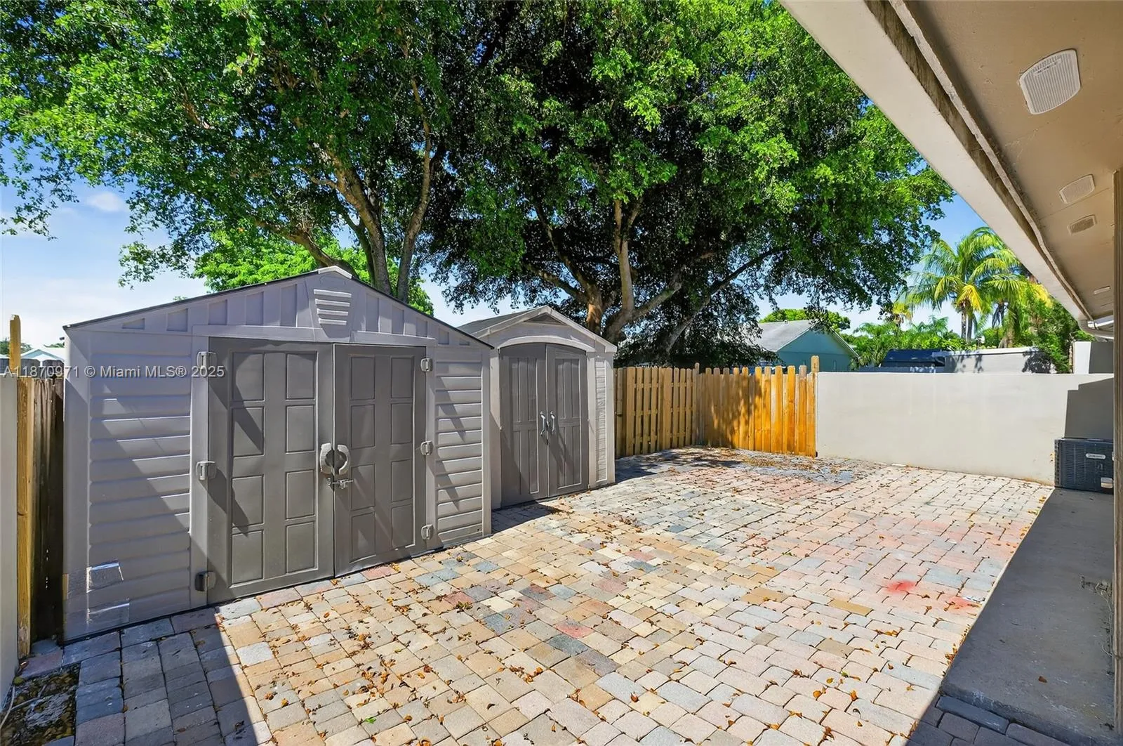 Cutler Bay, Florida 33189, United States, 2 Bedrooms Bedrooms, ,2 BathroomsBathrooms,Residential,Active,201822