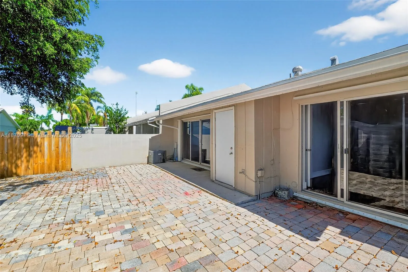 Cutler Bay, Florida 33189, United States, 2 Bedrooms Bedrooms, ,2 BathroomsBathrooms,Residential,Active,201822