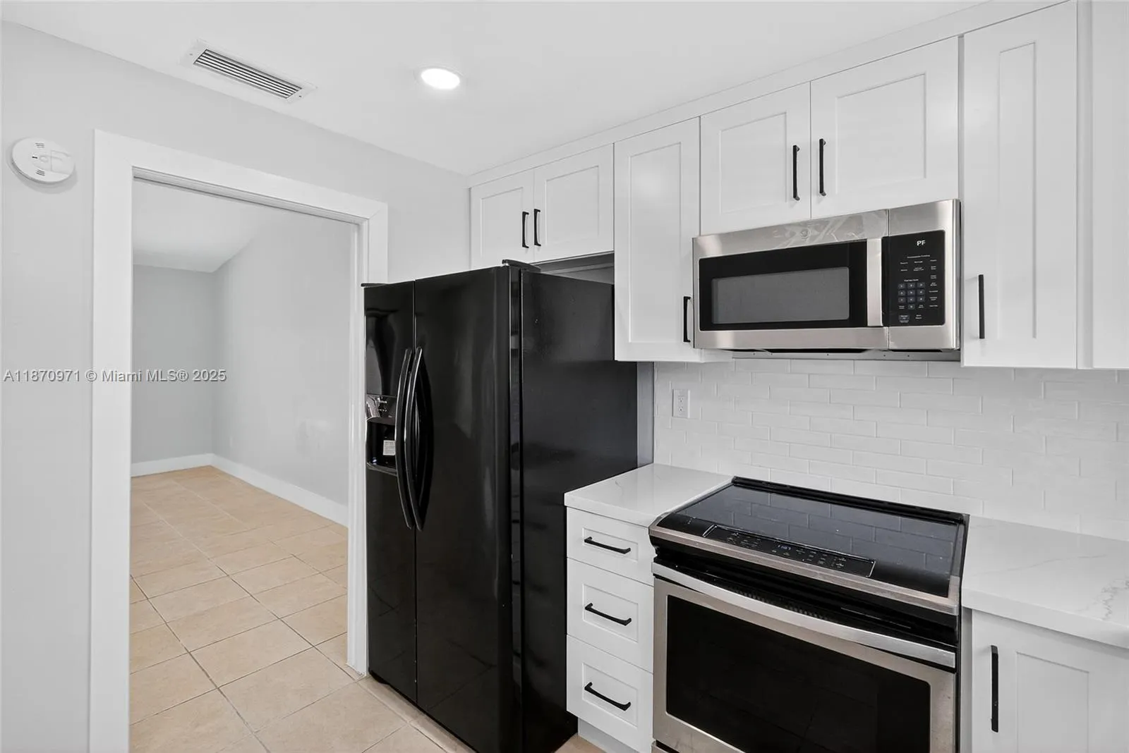 Cutler Bay, Florida 33189, United States, 2 Bedrooms Bedrooms, ,2 BathroomsBathrooms,Residential,Active,201822