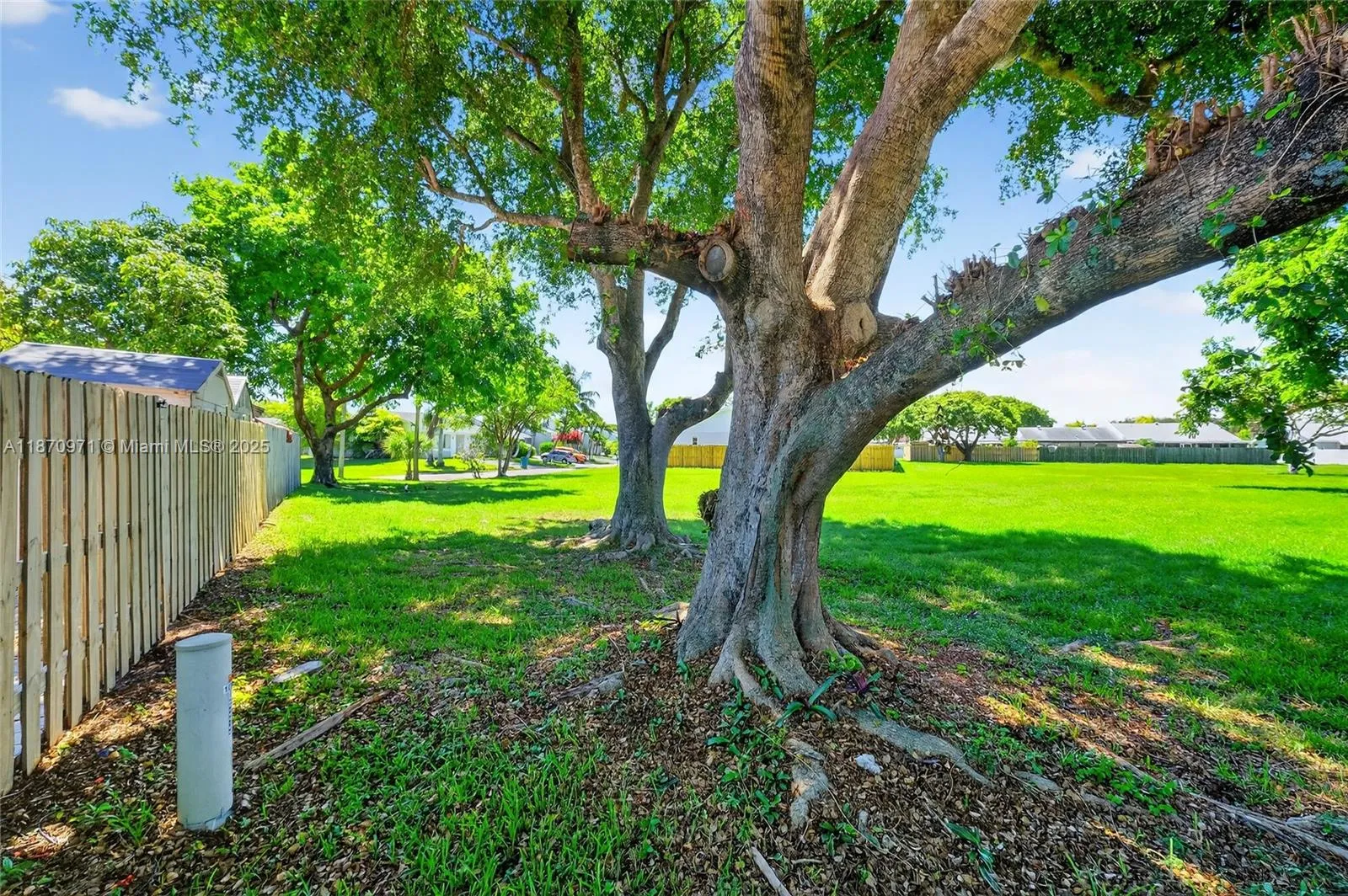 Cutler Bay, Florida 33189, United States, 2 Bedrooms Bedrooms, ,2 BathroomsBathrooms,Residential,Active,201822