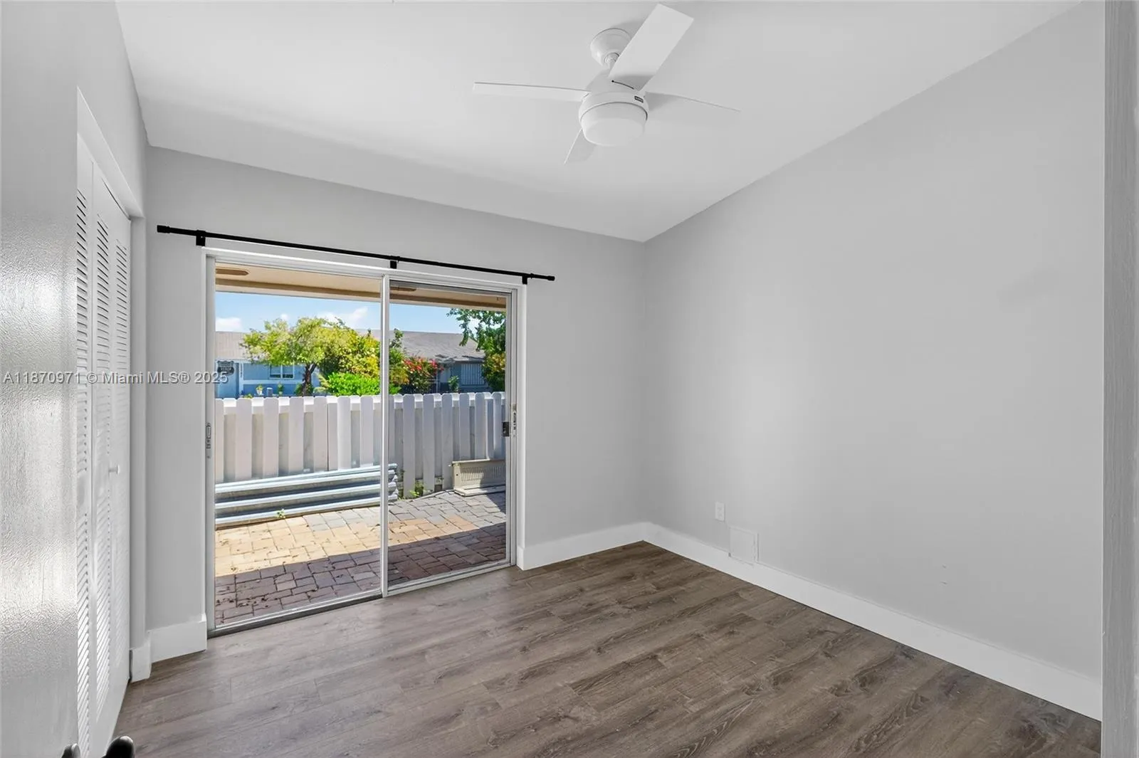 Cutler Bay, Florida 33189, United States, 2 Bedrooms Bedrooms, ,2 BathroomsBathrooms,Residential,Active,201822