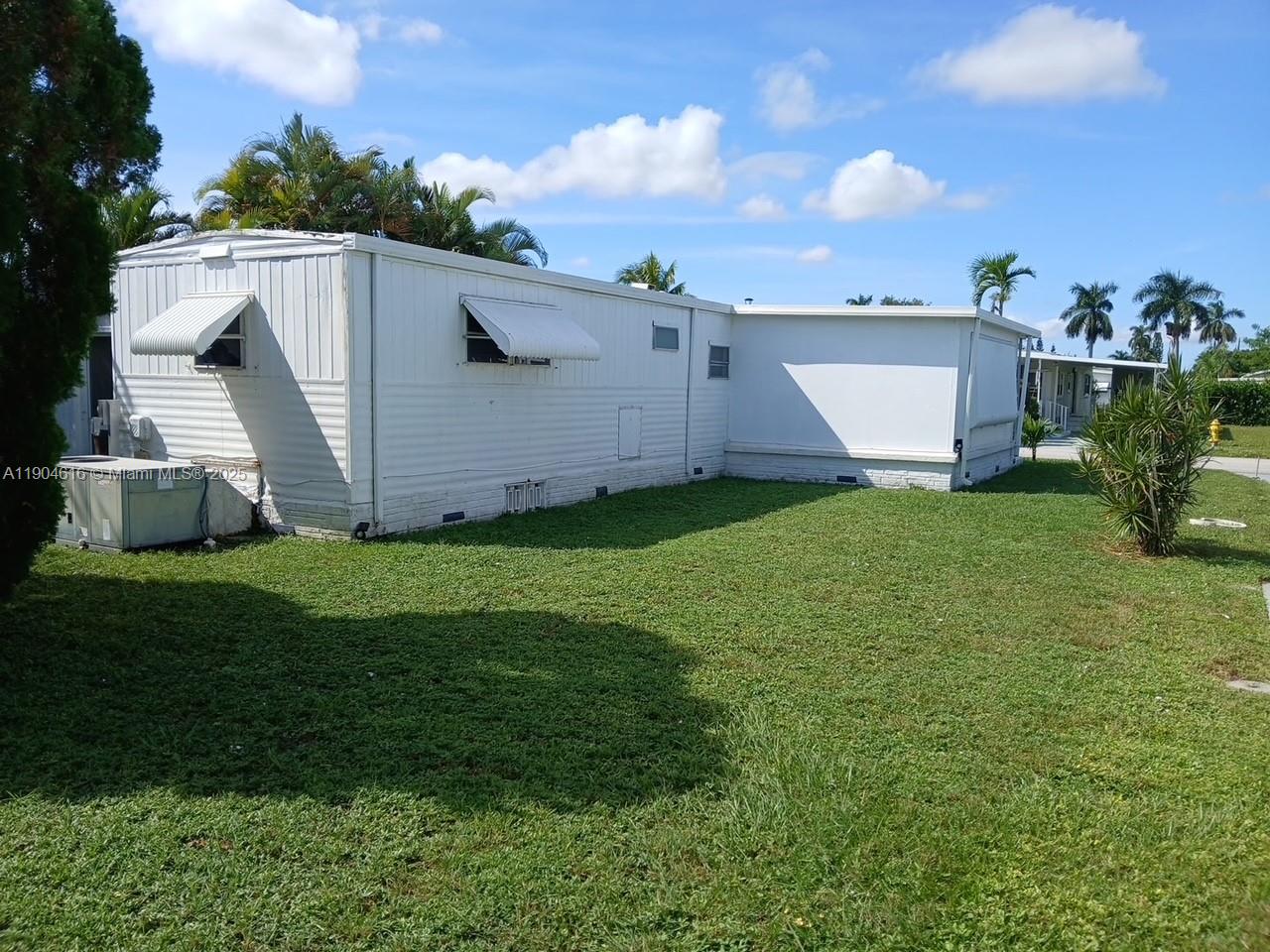 PARK CITY SEC THREE - Residential