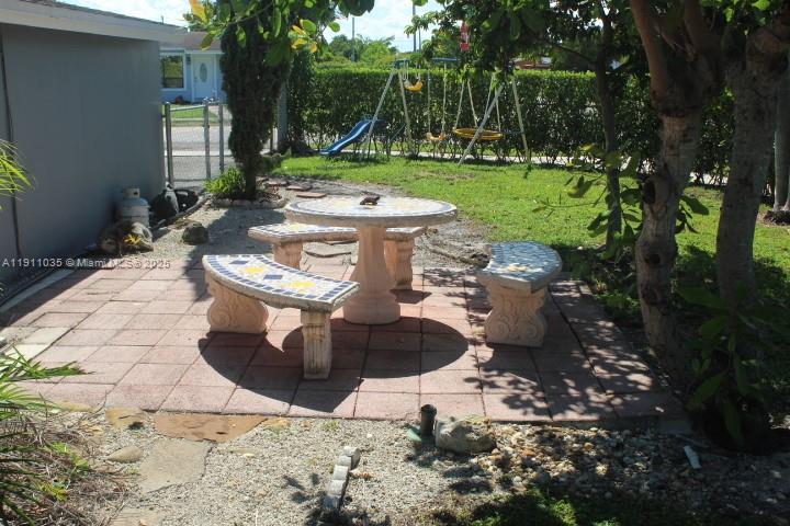 LAKE LUCERNE SEC 3 - Residential