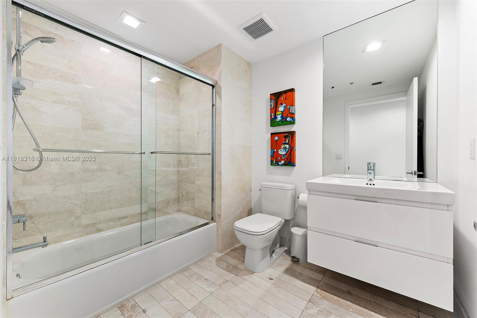 MARINA PALMS RESIDENCES S - Residential