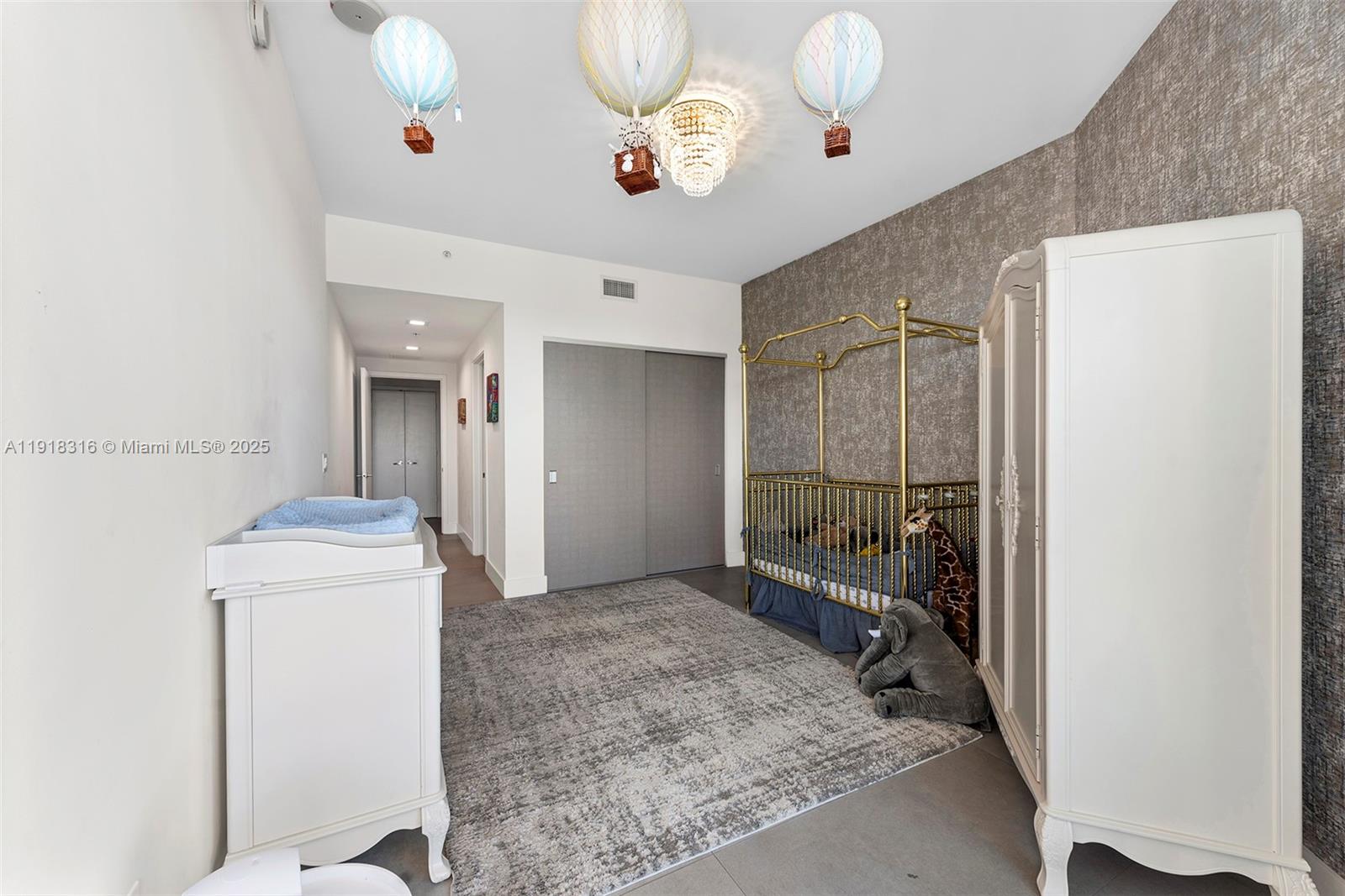 MARINA PALMS RESIDENCES S - Residential